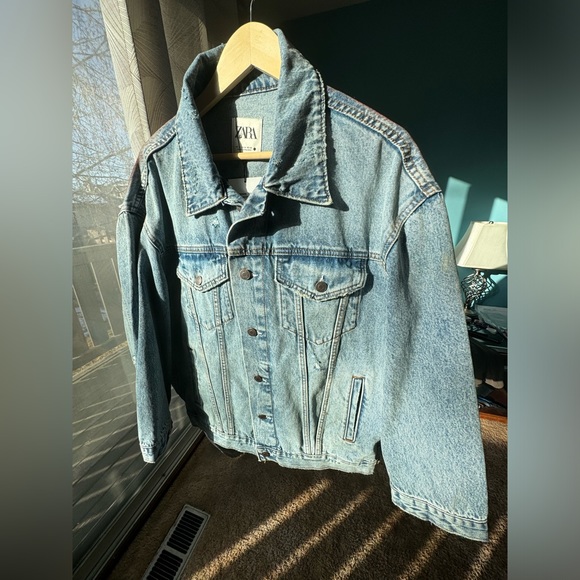 Hand painted New Denim Jacket ZARA size M Custom Jungkook BTS - Picture 9 of 9